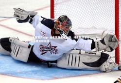 V体育官方app-.山东男篮主场告捷，排名继续攀升，山东男篮新主场