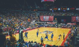 V体育官方app-沃尔夫斯堡关键战将训练中受伤 球队赛季前景蒙上阴影